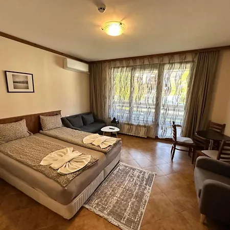 St Ivan Rilski & Pool Getaway Apartamento