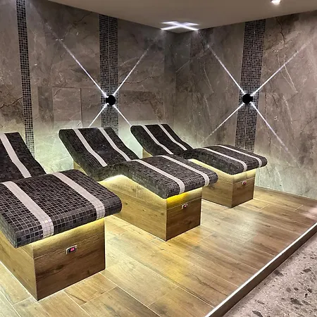 St Ivan Rilski & Pool Getaway Апартамент *